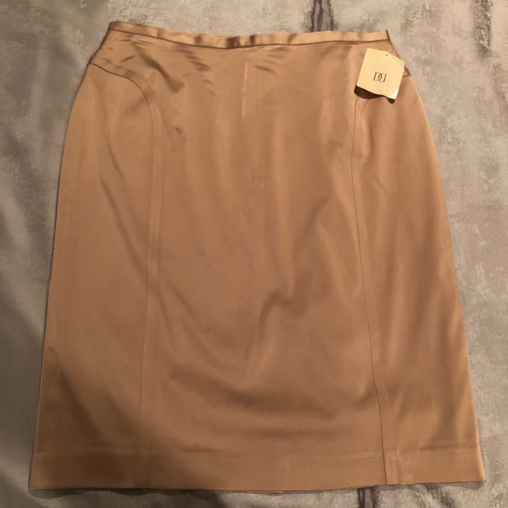 DD Collection Skirt